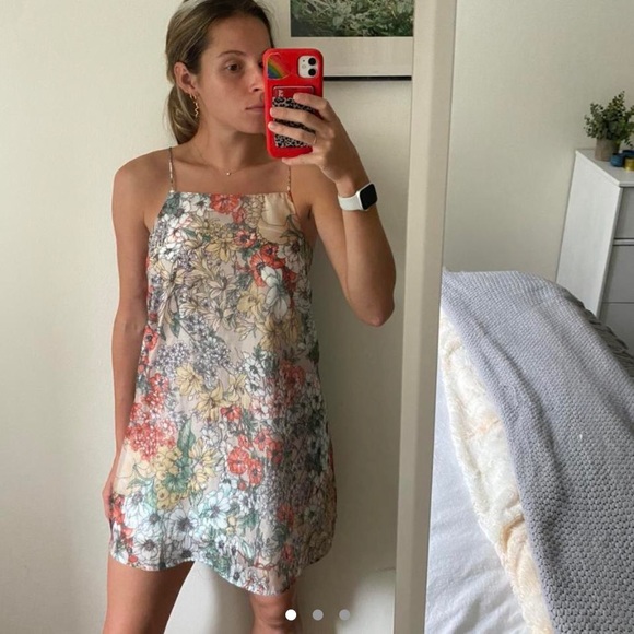 Reformation Dresses & Skirts - floral backless cut out high neck mini dress